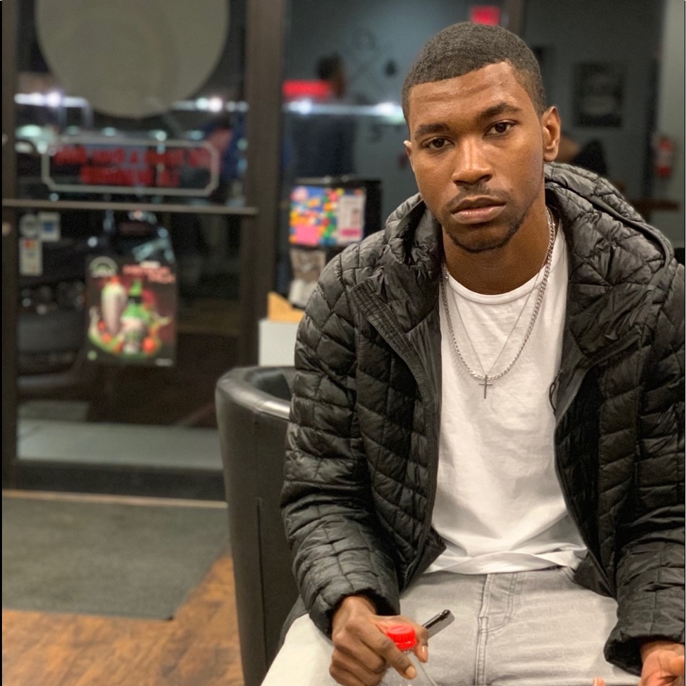 Meet your Posher, Kamron